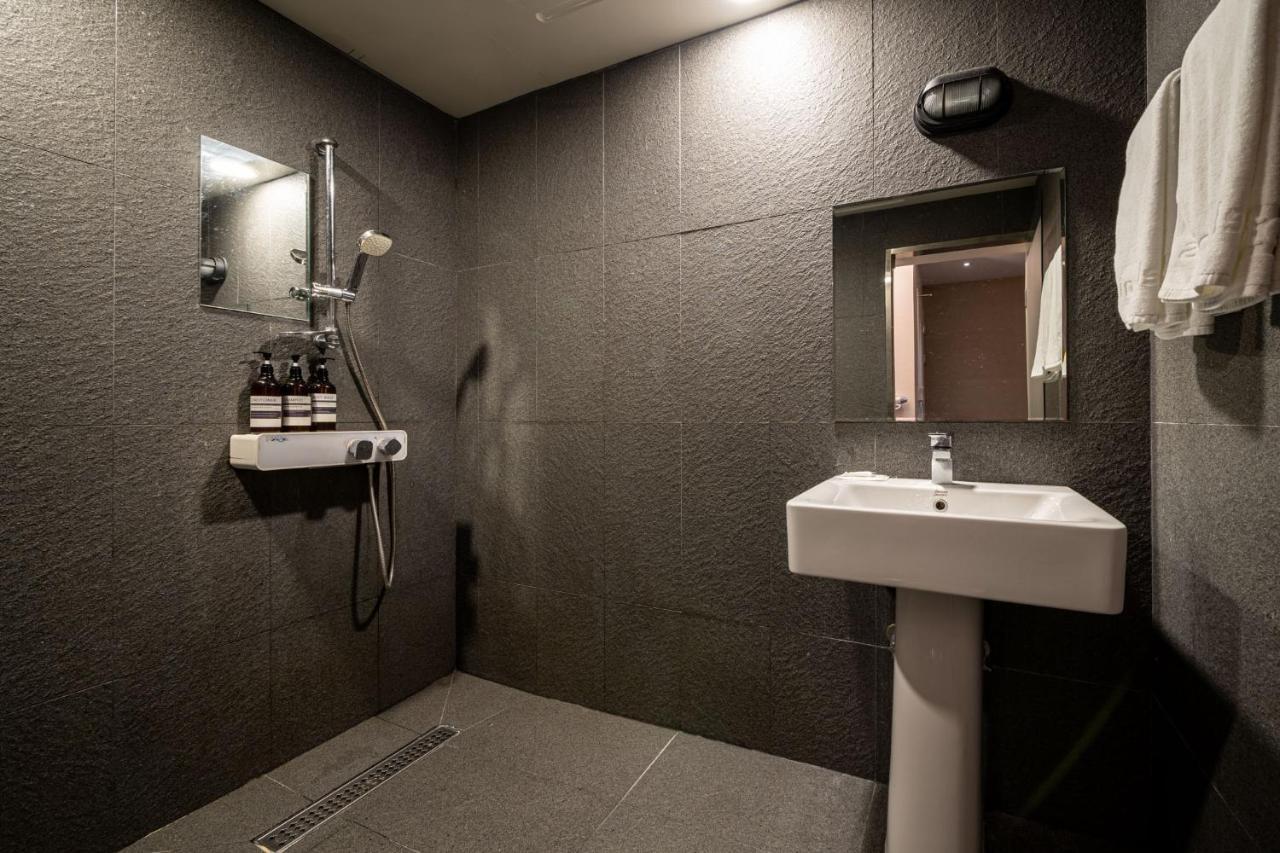 Hotel Ignis Oncheonjang 釜山広域市 エクステリア 写真