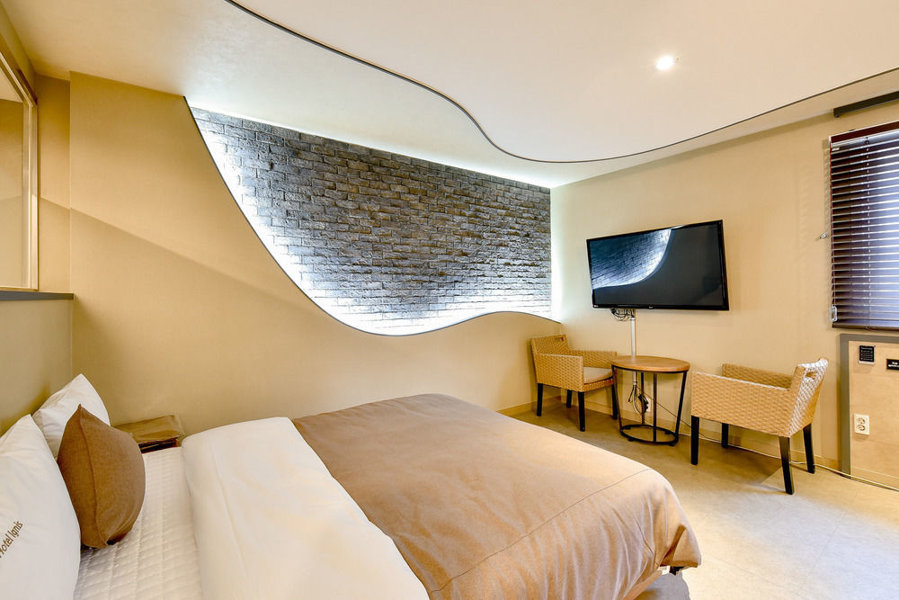 Hotel Ignis Oncheonjang 釜山広域市 エクステリア 写真