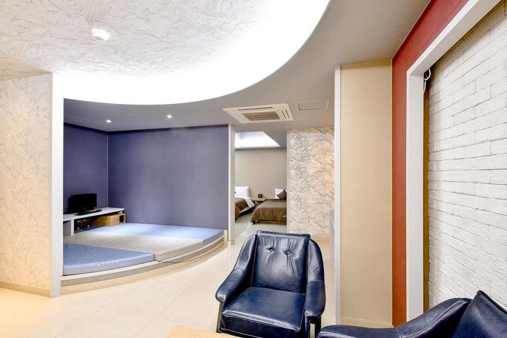 Hotel Ignis Oncheonjang 釜山広域市 エクステリア 写真